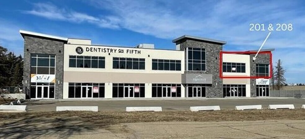 Primary Photo Of 4620 48th St, Stony Plain Medical For Lease