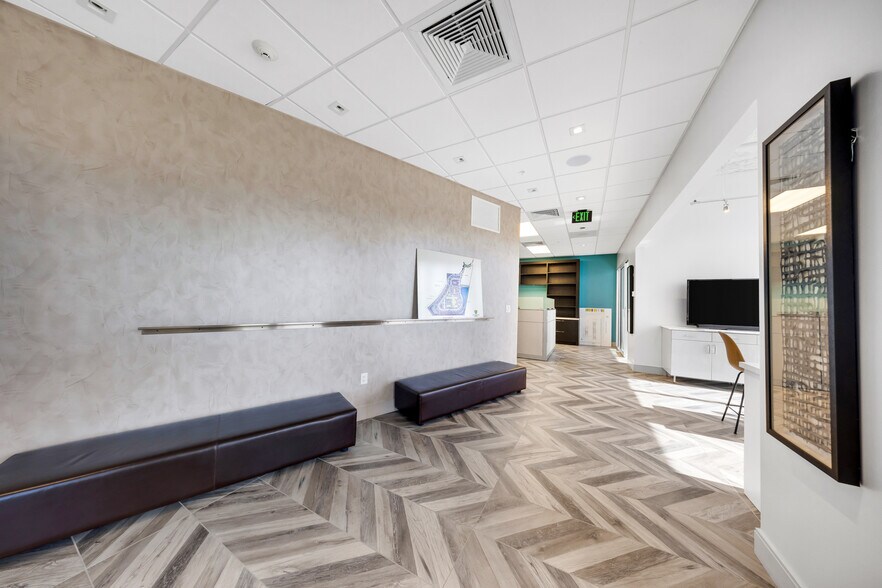 More Photos Of 2980 NE 207th St, Aventura Office Residential For Lease
