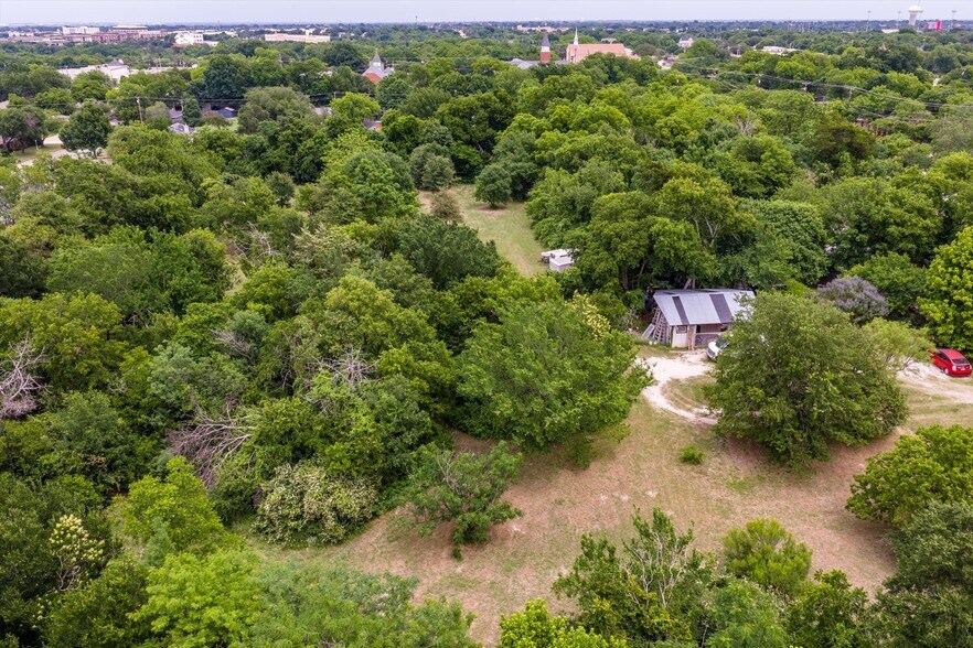 More Photos Of 1007 W Belt Line Rd, Cedar Hill Land For Sale