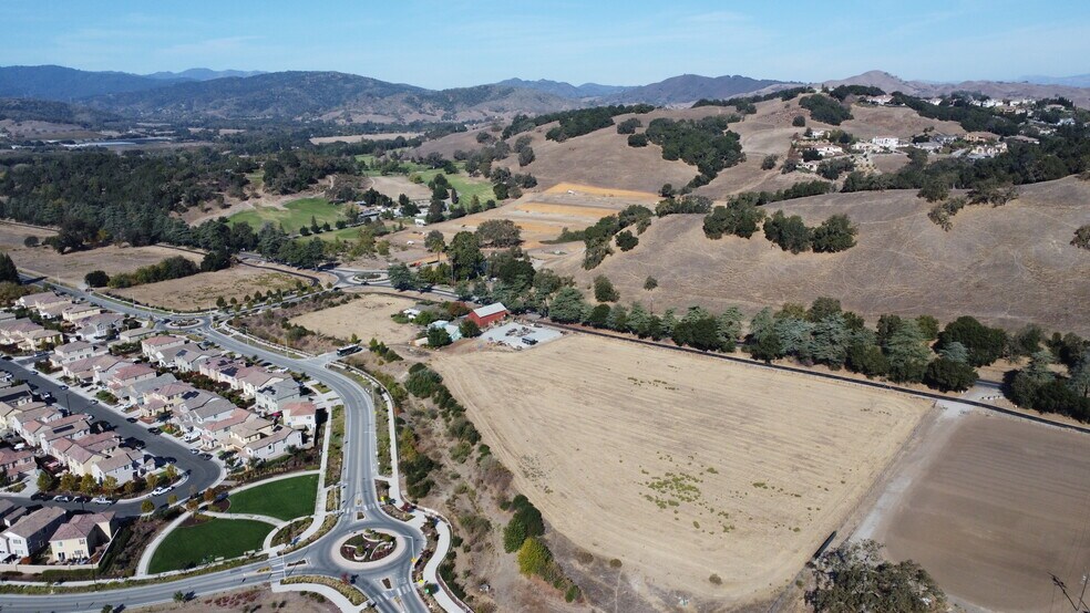 More Photos Of 2480 Hecker Pass Hwy, Gilroy Land For Sale