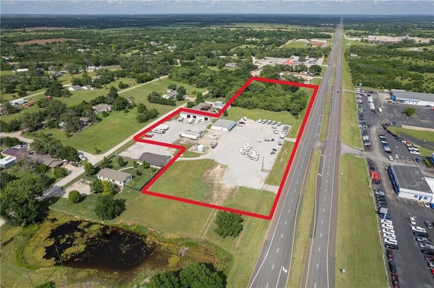 More Photos Of 11932 SW US Highway 54, Augusta Trailer Camper Park For Sale