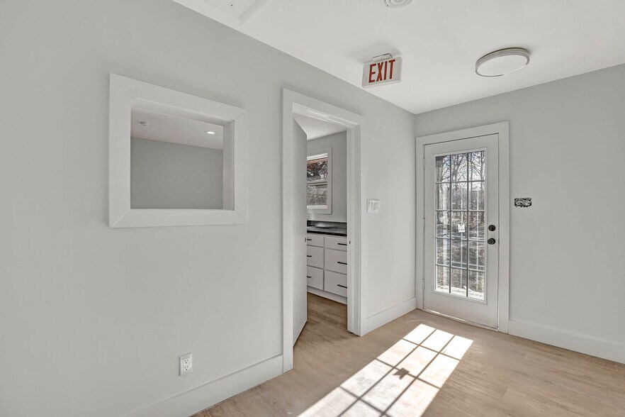 More Photos Of 2306 Church Rd, Cherry Hill Office For Sale