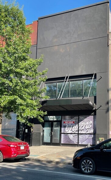Primary Photo Of 30-75 Steinway St, Astoria Bank For Sale