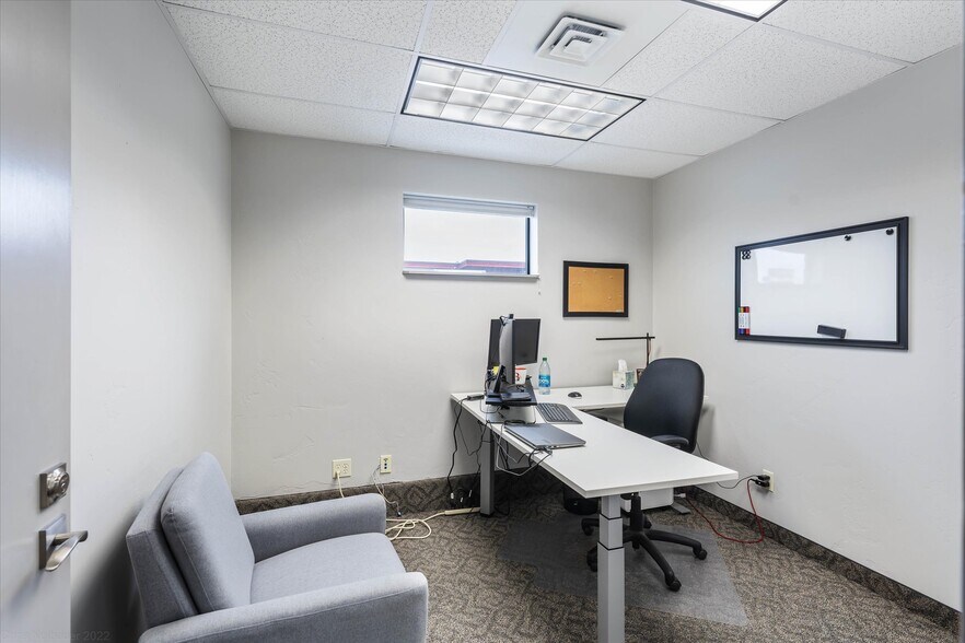 More Photos Of 702 E Idaho St, Kalispell Office For Sale