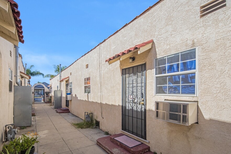 More Photos Of 6200 Malabar St, Huntington Park Apartments For Sale