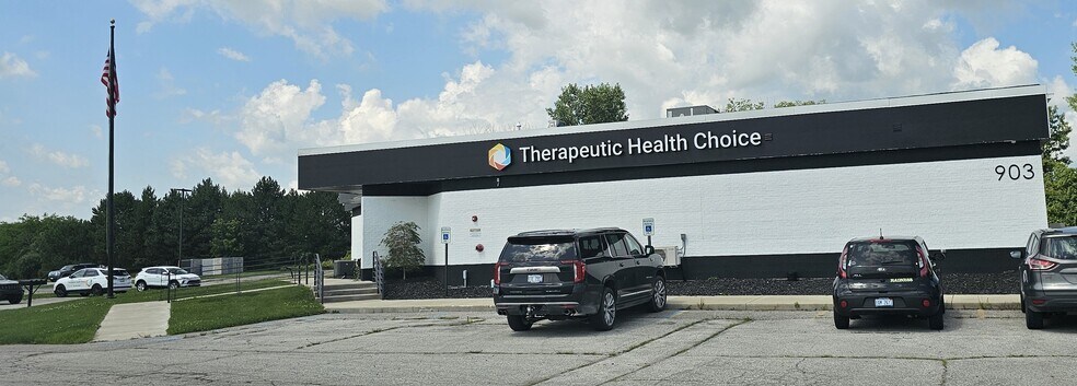 More Photos Of 903 N Euclid Ave, Bay City Medical For Lease