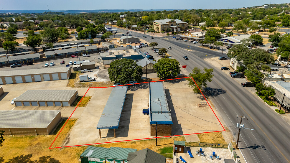 More Photos Of 405 S Washington St, Fredericksburg Carwash For Sale