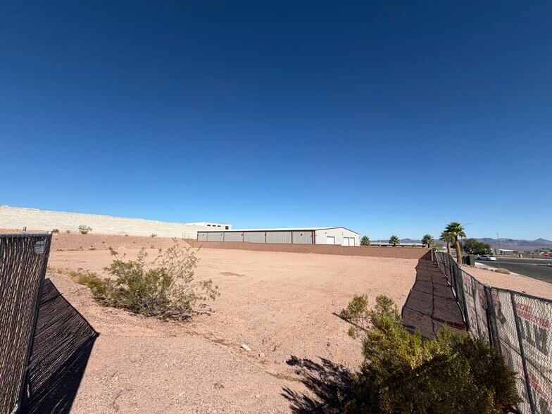 More Photos Of 803 Industrial Ct, Boulder City Land For Lease