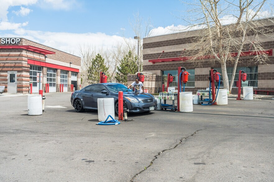 More Photos Of 5380 S Parker Rd, Aurora Carwash For Sale