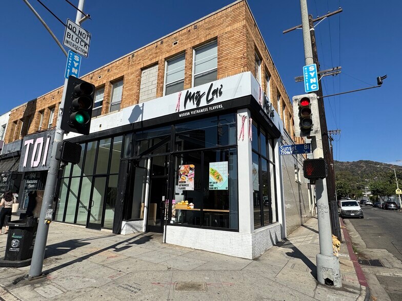 More Photos Of 7501-7505 W Sunset Blvd, Los Angeles Restaurant For Lease