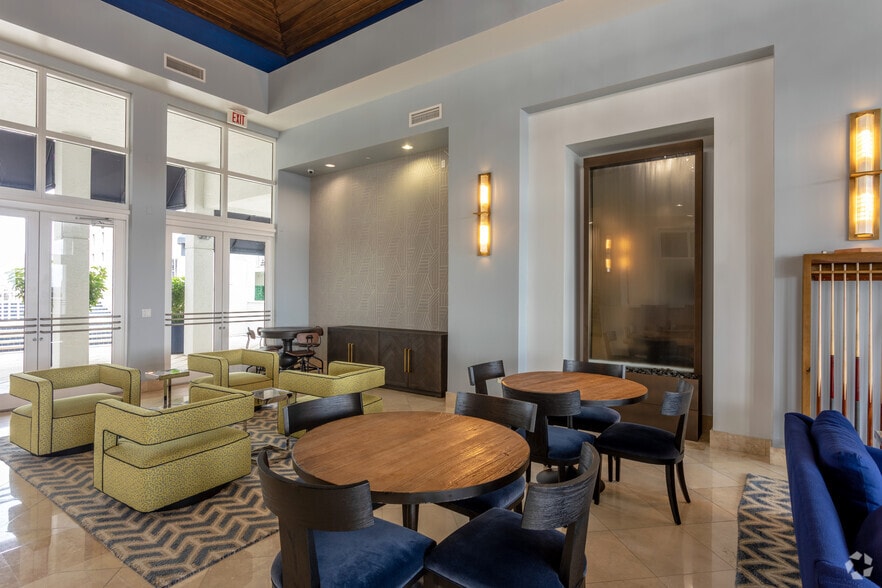 More Photos Of 255 Evernia St, West Palm Beach Apartments For Sale