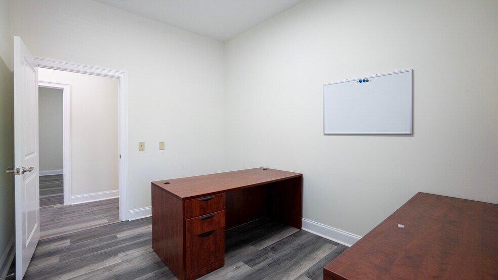 More Photos Of 1325 Satellite Blvd, Suwanee Office For Sale
