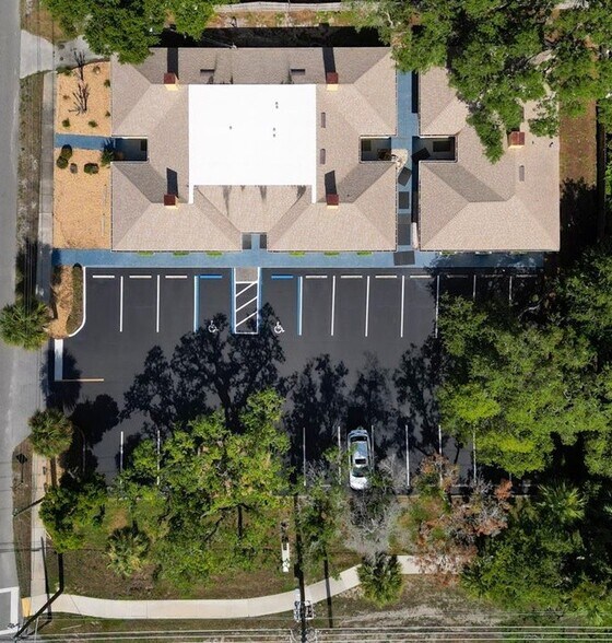 More Photos Of 12800 Indian Rocks Rd, Largo Office Residential For Sale