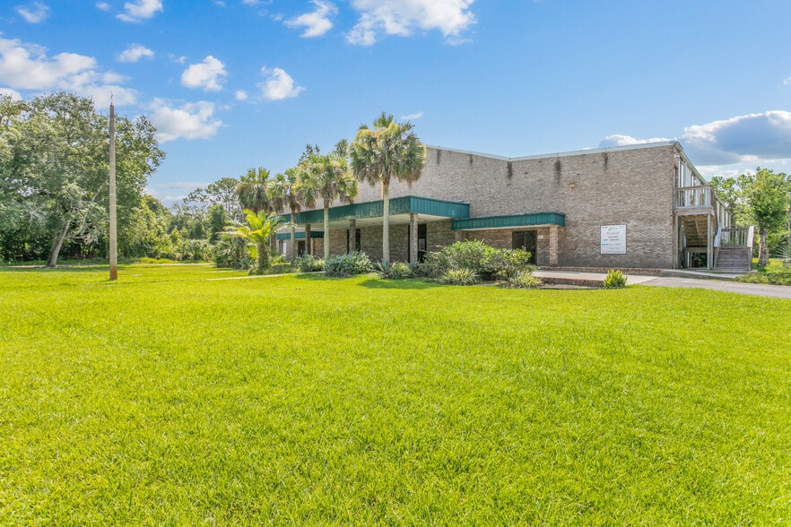 More Photos Of 3601 E Moody Blvd, Bunnell Religious Facility For Sale