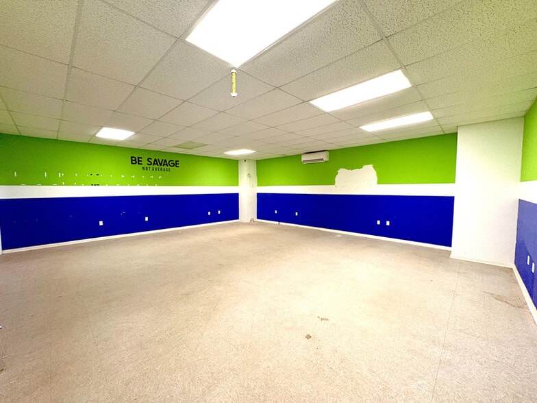 More Photos Of 600 Gateway Blvd, Westville Warehouse For Sale