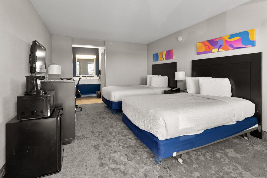 More Photos Of 2035 Paramount Blvd, Amarillo Apartments For Sale