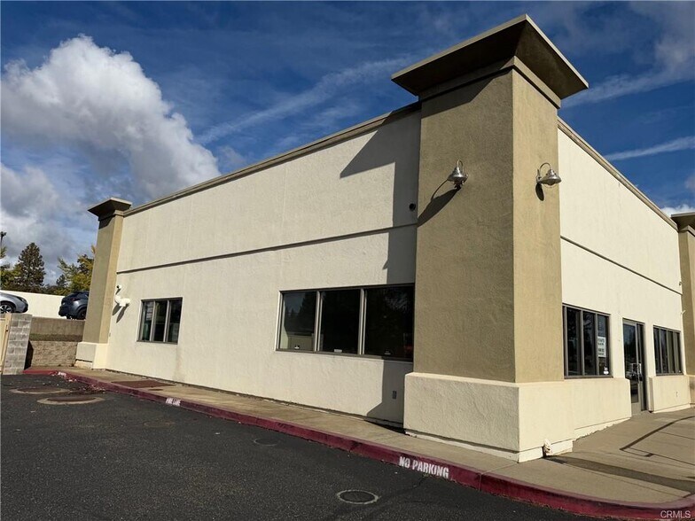 More Photos Of 5837 Clark Rd, Paradise Freestanding For Sale