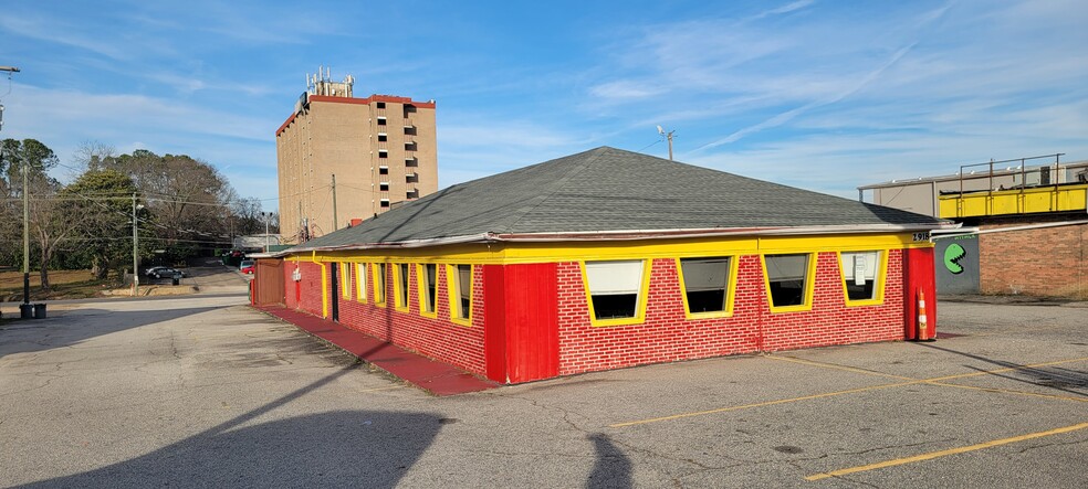 More Photos Of 2918 Bragg Blvd, Fayetteville Restaurant For Lease