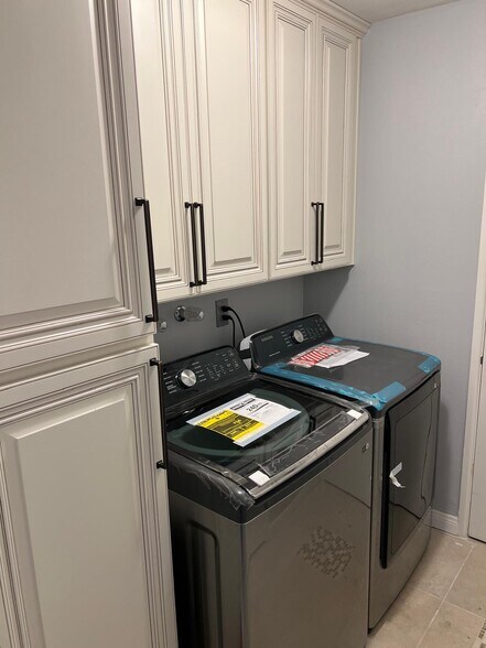 More Photos Of 12701 Darla Ave, Granada Hills Rehabilitation Center For Sale