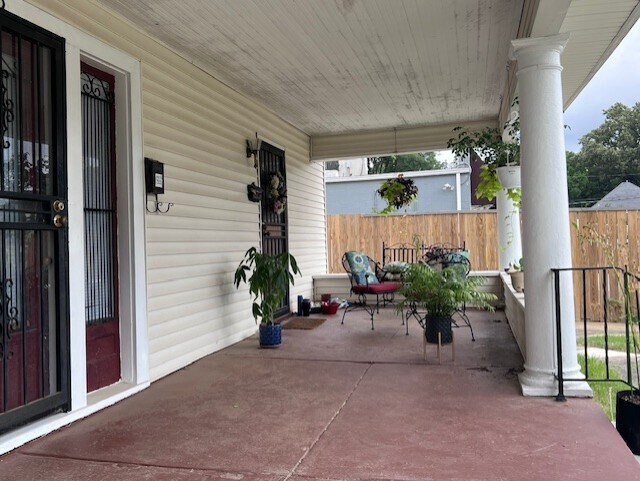 More Photos Of 15 S Barksdale St, Memphis Apartments For Sale