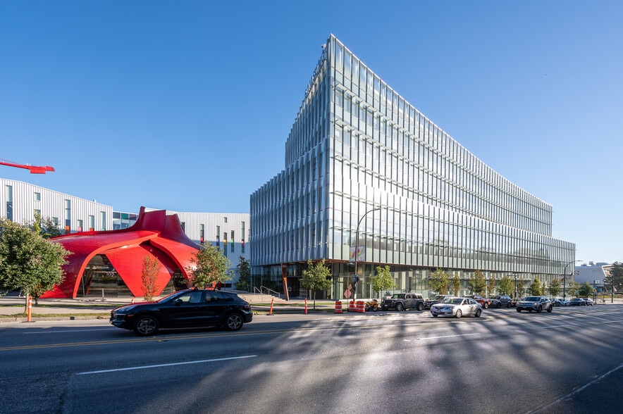 More Photos Of 565 Great Northern Way, Vancouver Office For Lease