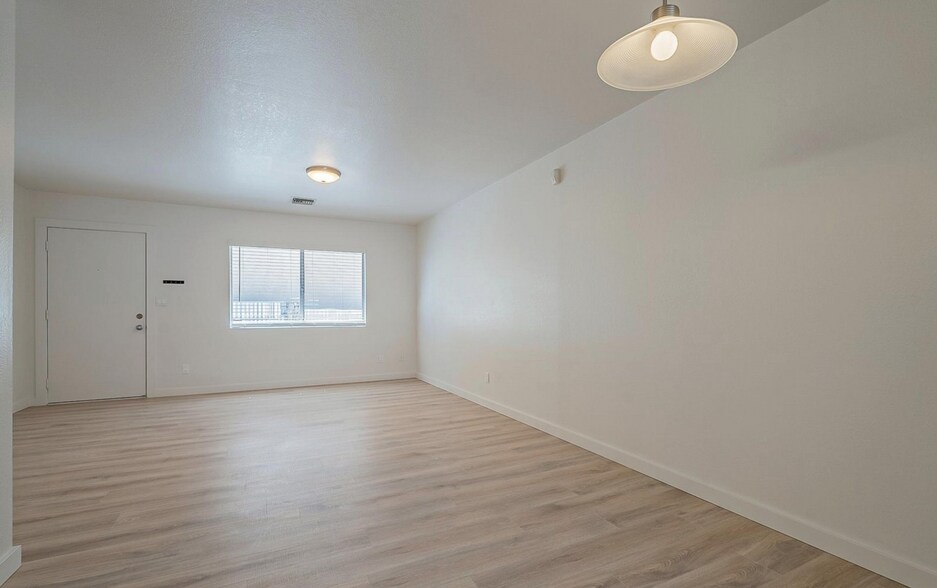 More Photos Of 816 E 10th St, Tucson Apartments For Sale