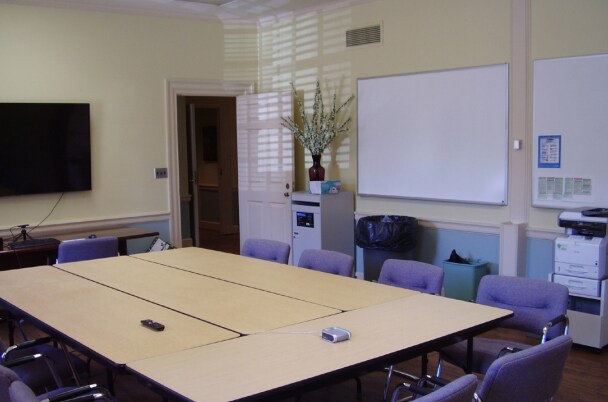 More Photos Of 910 Mill Ave, High Point Office For Lease