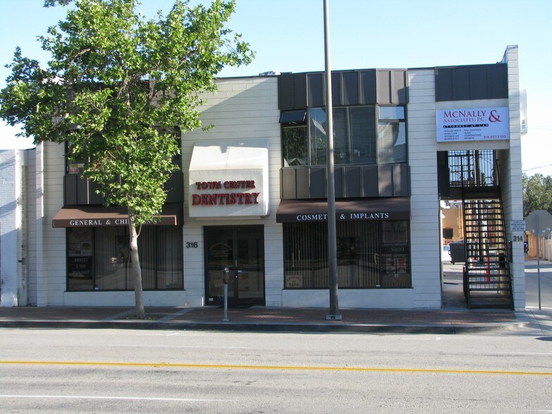 More Photos Of 314-316 E Broadway, Glendale Medical For Lease