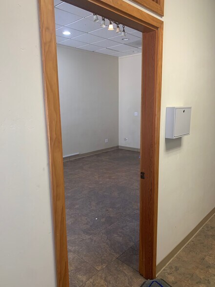 More Photos Of 935 Riverside Ave, Paso Robles Medical For Sale