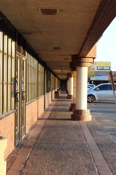 More Photos Of 901 S Rancho Dr, Las Vegas Unknown For Lease