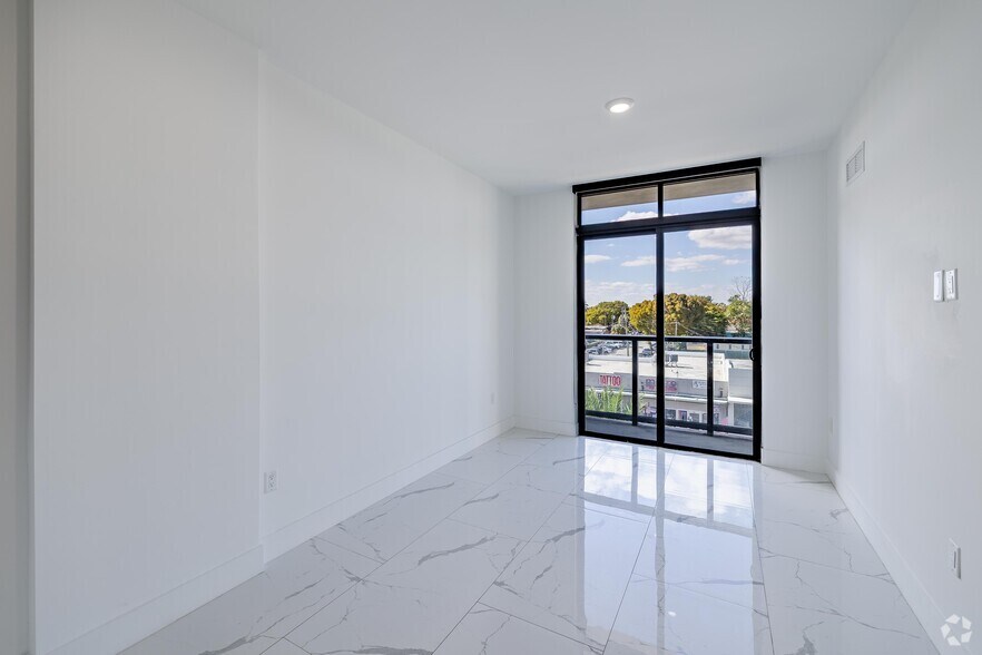 More Photos Of 1 Curtiss Pky, Miami Springs Apartments For Sale