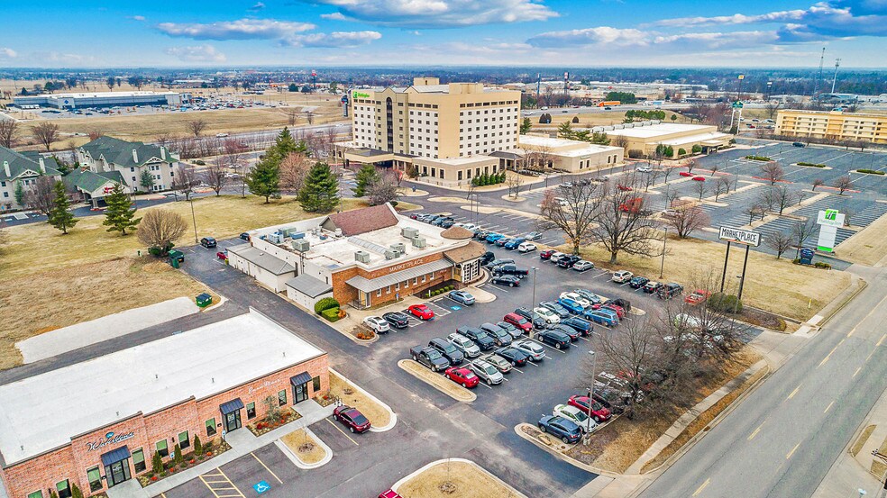 More Photos Of 1636 S 48th St, Springdale Restaurant For Sale