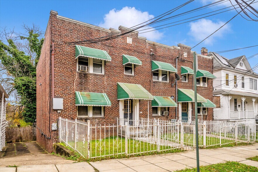 More Photos Of 2513-2515 22nd St NE, Washington Apartments For Sale