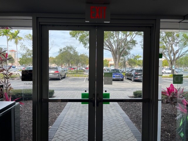 More Photos Of 3325 W Hillsboro Blvd, Deerfield Beach Bank For Lease