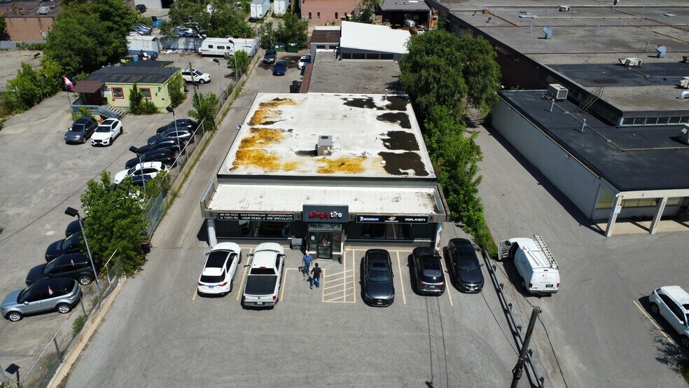 More Photos Of 14 Toro Rd, Toronto Warehouse For Sale