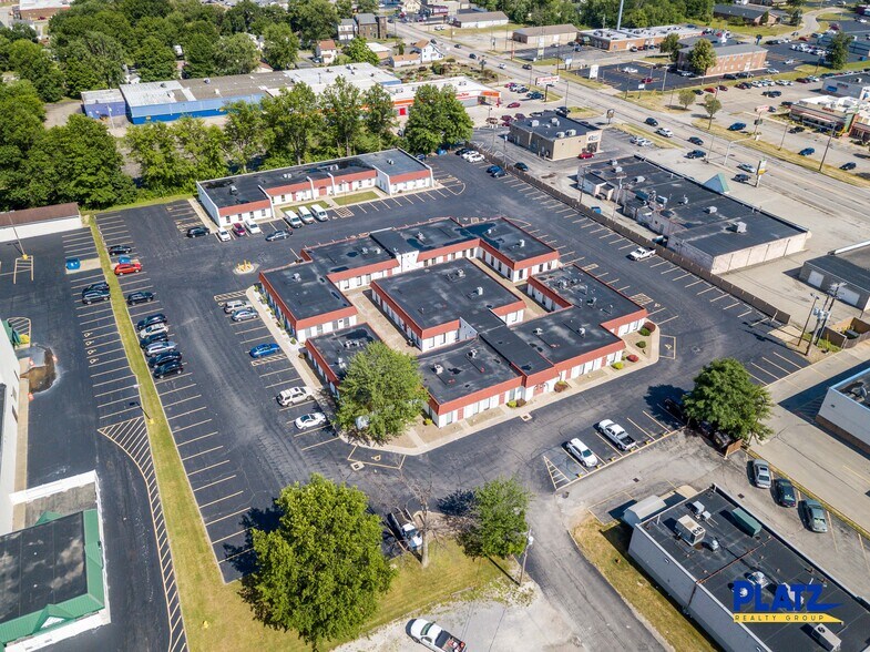 More Photos Of 25 N Canfield Niles Rd, Youngstown Loft Creative Space For Lease