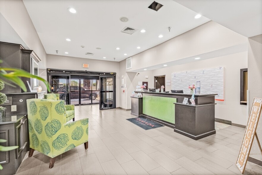 More Photos Of 1008 Sheppard Rd, Burkburnett Hotel For Sale