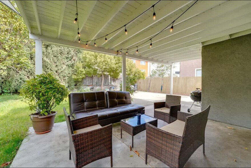 More Photos Of 3280 Gillette St, San Diego Apartments For Sale