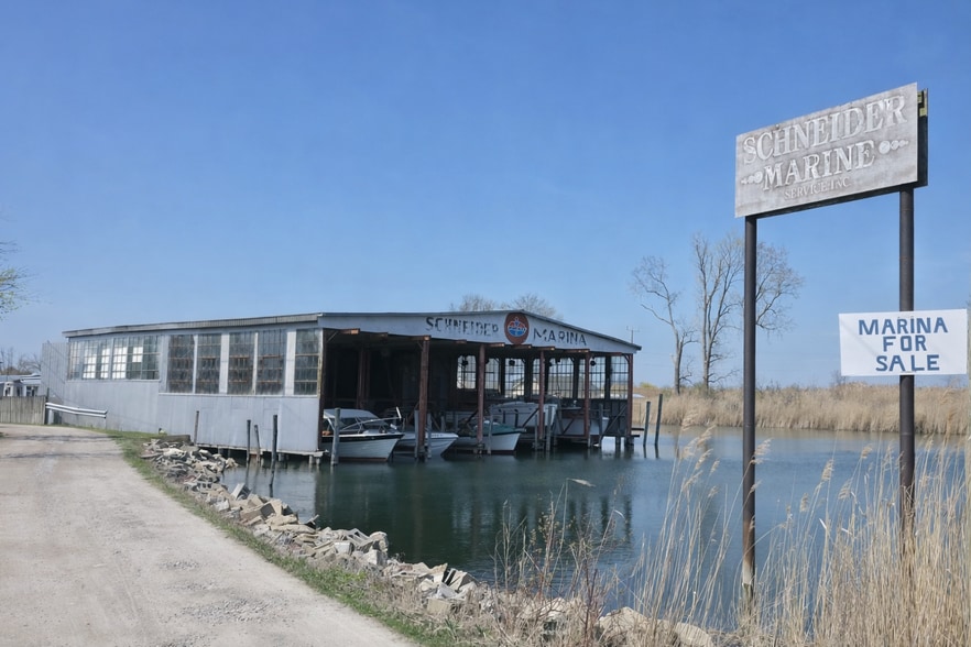 Primary Photo Of 7116 McDonald St, Harsens Island Marina For Sale