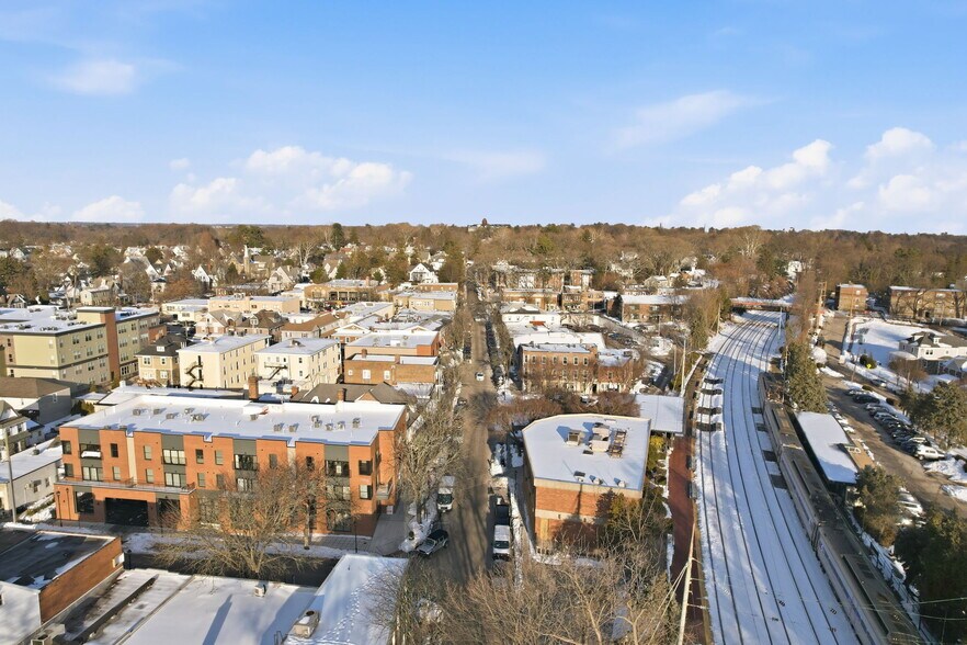 More Photos Of 228-252 Haverford Ave, Narberth Unknown For Lease