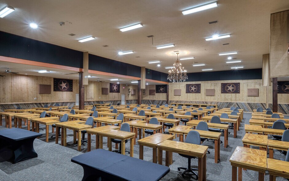 More Photos Of 48600 US-290 BUS, Hempstead Land For Sale