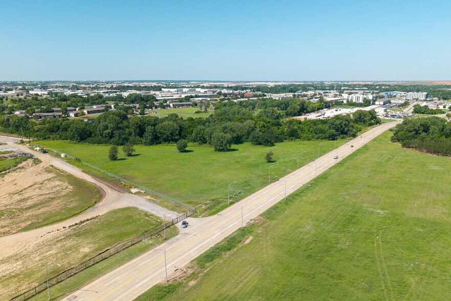 More Photos Of 3900 SW 15th St, Oklahoma City Land For Sale