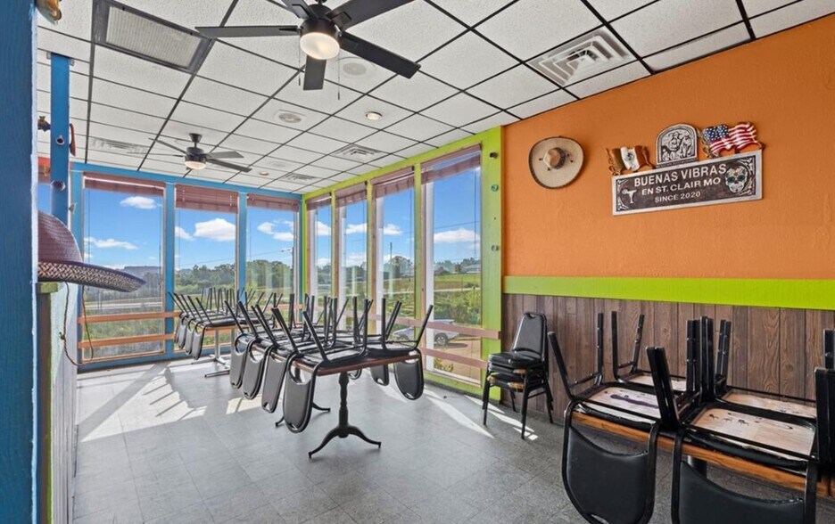 More Photos Of 1909 N Service Rd E, Saint Clair Freestanding For Sale