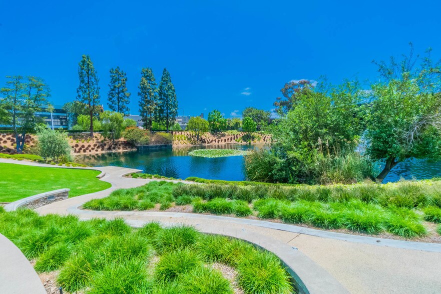 More Photos Of 4343 Von Karman Ave, Newport Beach Coworking Space