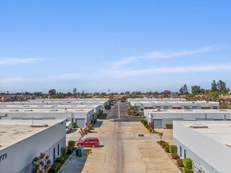 More Photos Of 2730 Monterey St, Torrance Unknown For Lease