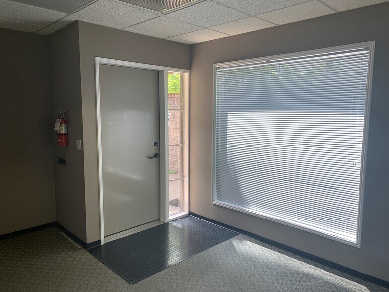 More Photos Of 216-220 NW 6th St, Corvallis Office For Lease