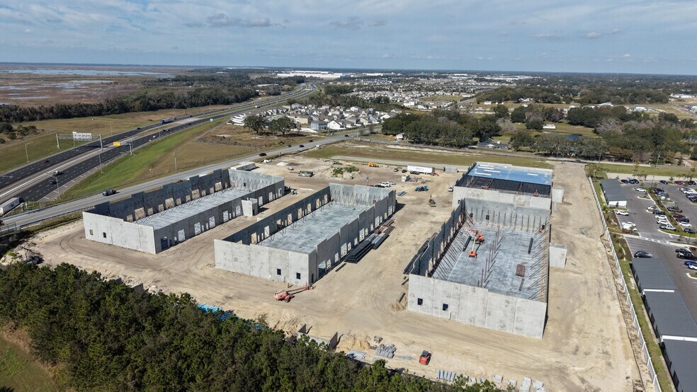 More Photos Of 1233 S Binion Rd, Apopka Unknown For Lease