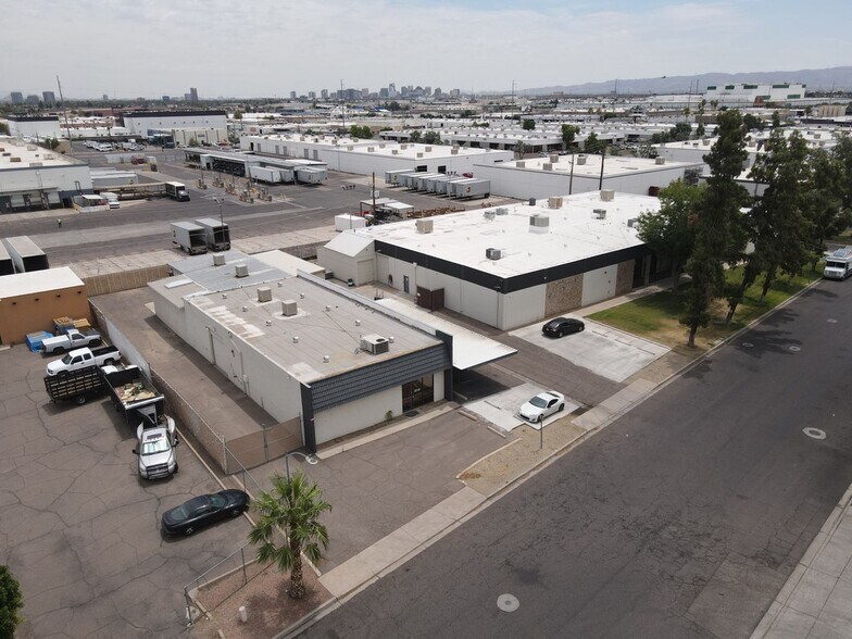 Primary Photo Of 3115 N 33rd Ave, Phoenix Manufacturing For Lease