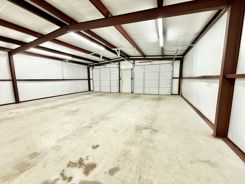 More Photos Of 1906 ave t, Hondo Flex For Sale