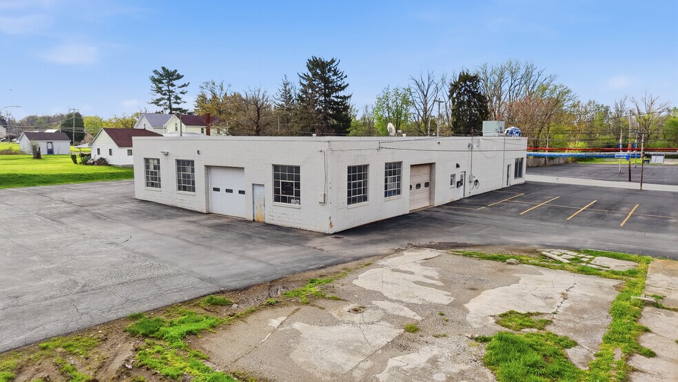 More Photos Of 702 Charles St, Galion Auto Dealership For Sale